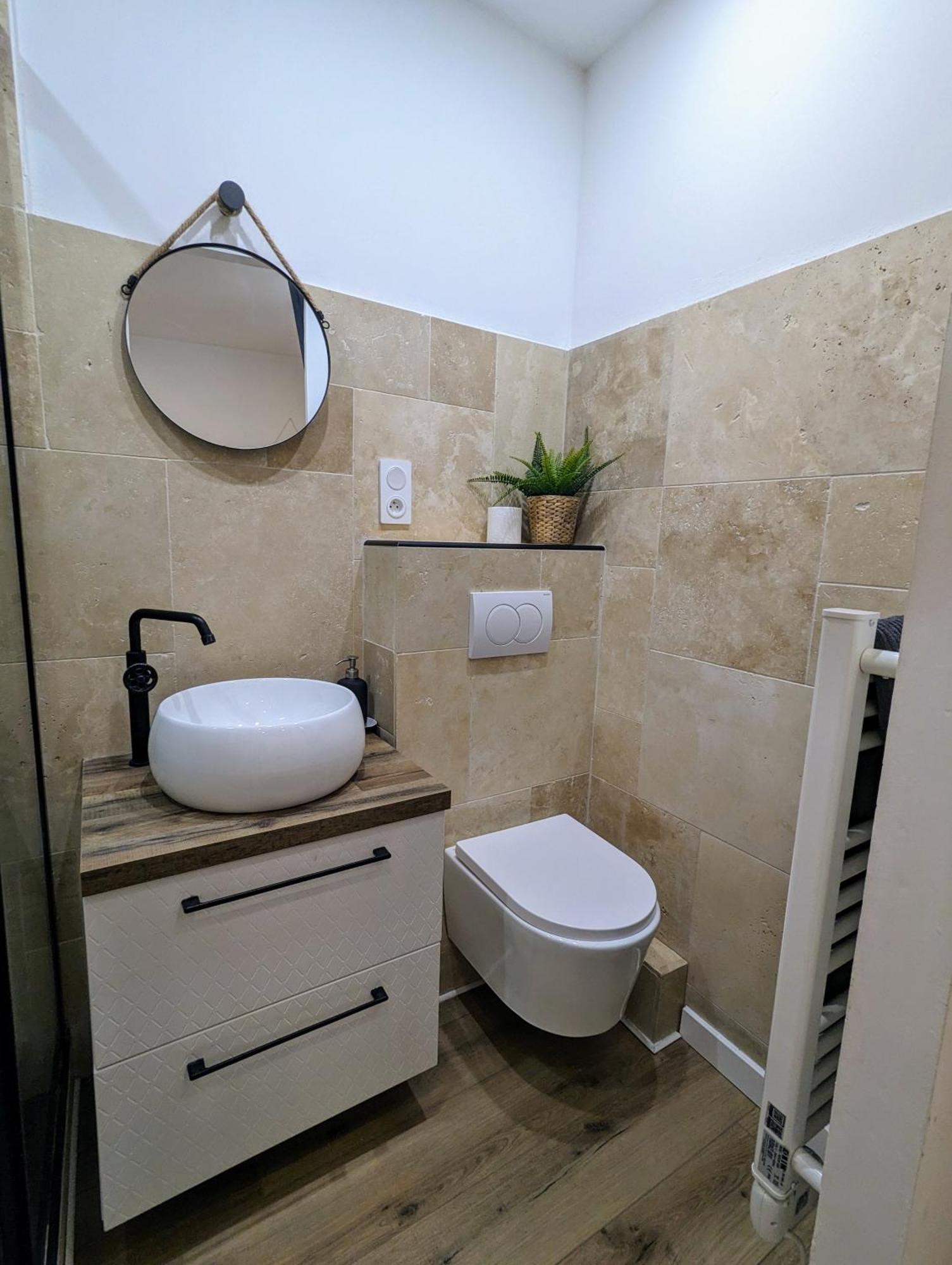 Appartement Cosy Proche Du Port Nice Bagian luar foto