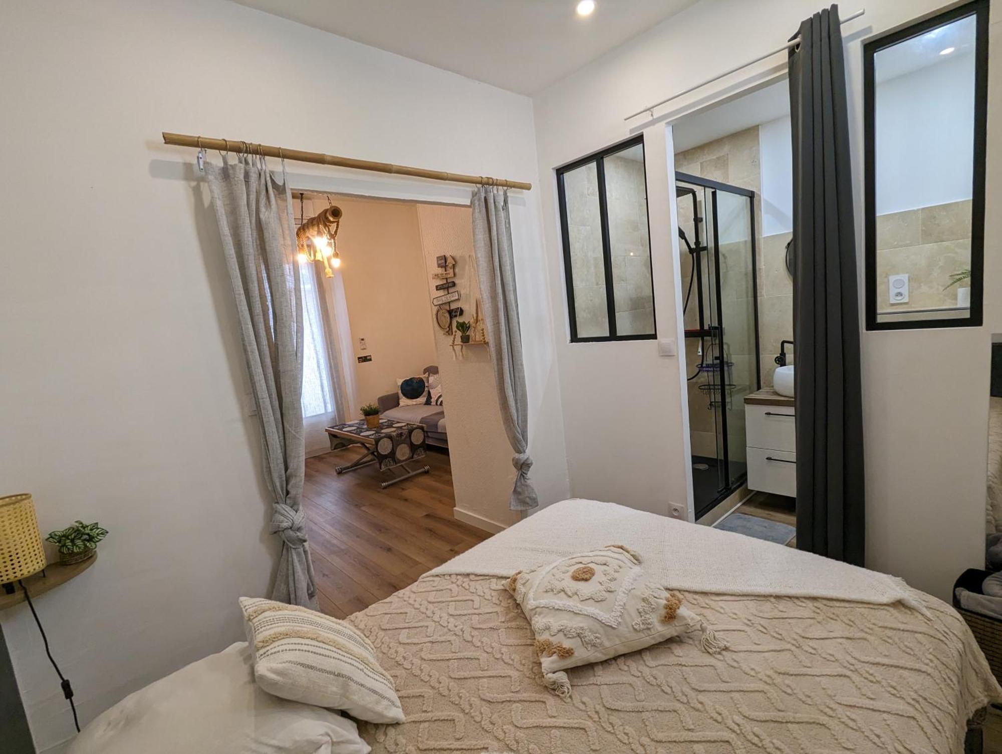 Appartement Cosy Proche Du Port Nice Bagian luar foto